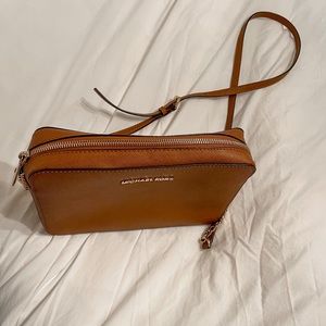 Michael Kors Jet Set Crossbody Purse